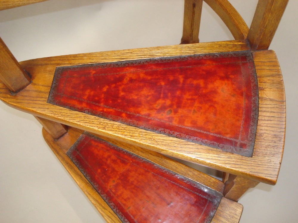 C19th Oak Library Steps of Unusual Spiral Design View XVII
