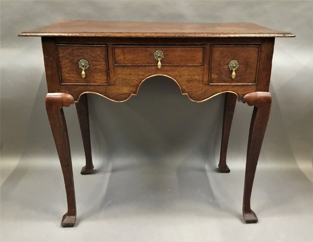 Georgian English oak lowboy View IV