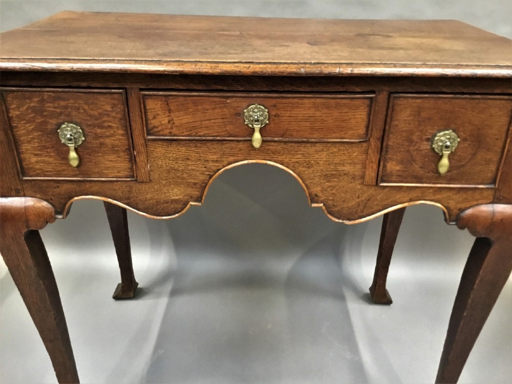 Georgian English oak lowboy View V