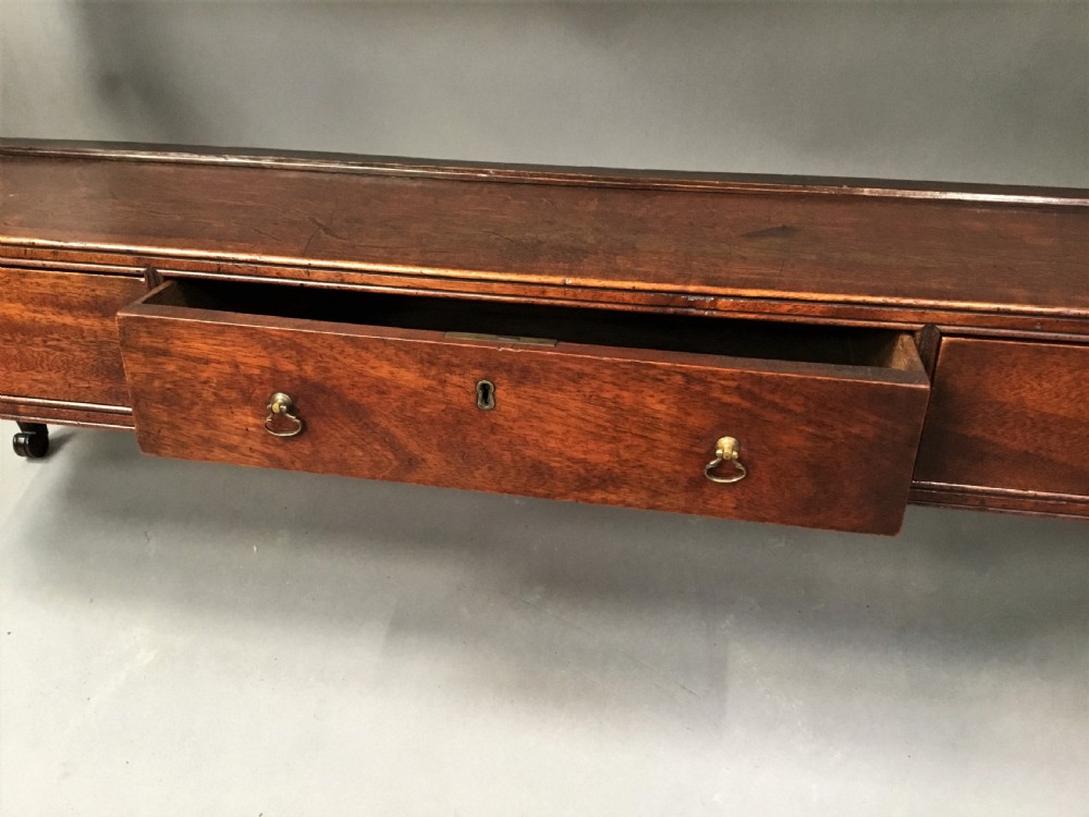 George III mahogany set of 'Chippendale' hanging wall shelves View VII