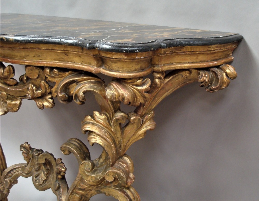 C18th Venetian Rococco giltwood console table View XI