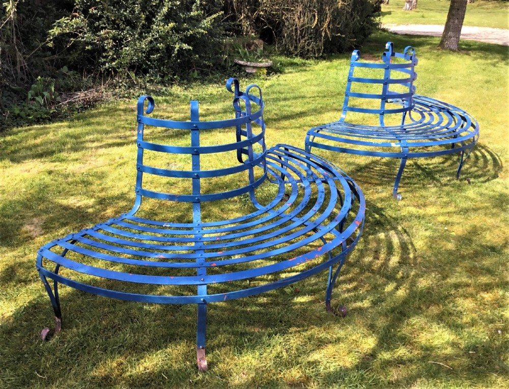 Late C19th large wrought iron tree seat  View IV