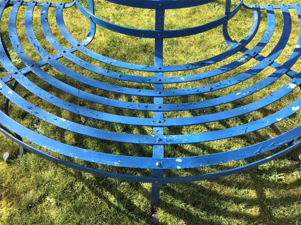 Late C19th large wrought iron tree seat  View X