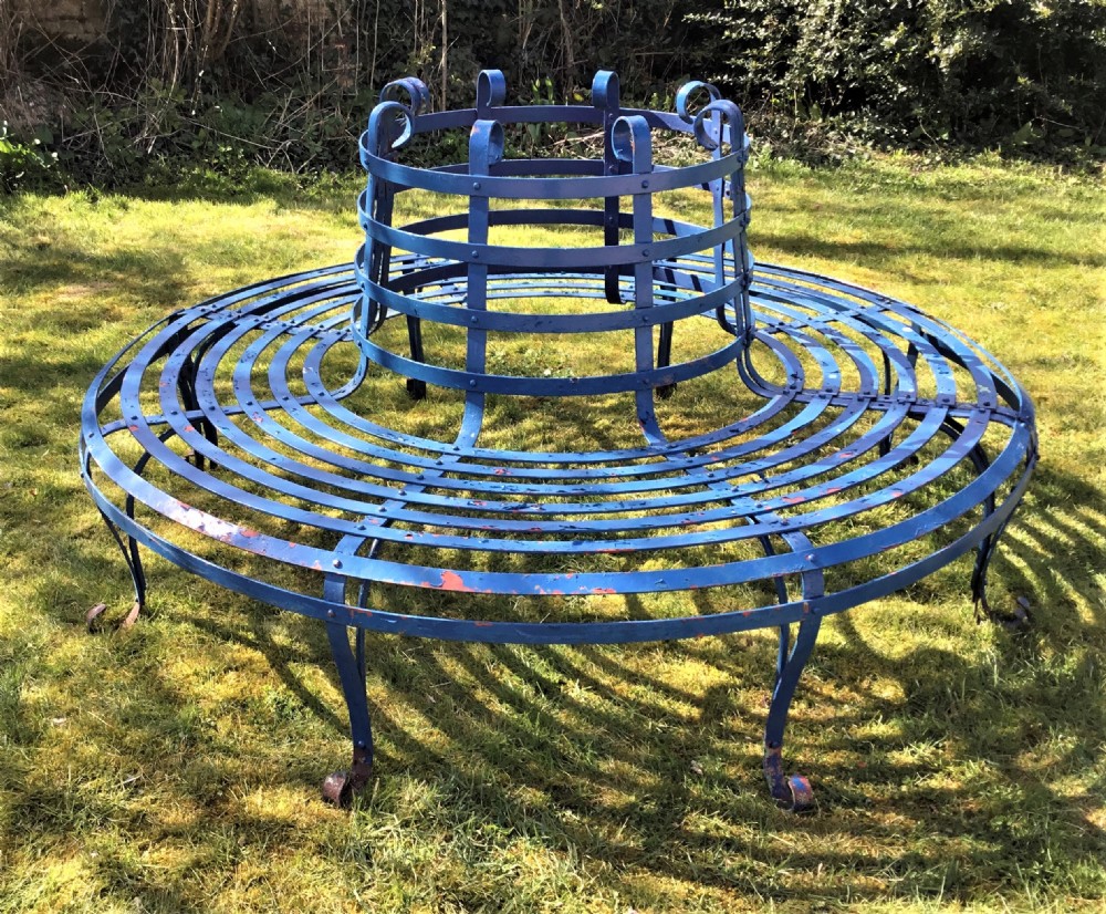 Late C19th large wrought iron tree seat  View XIV