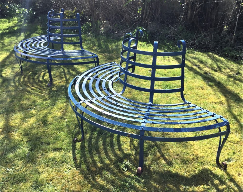 Late C19th large wrought iron tree seat  View XV