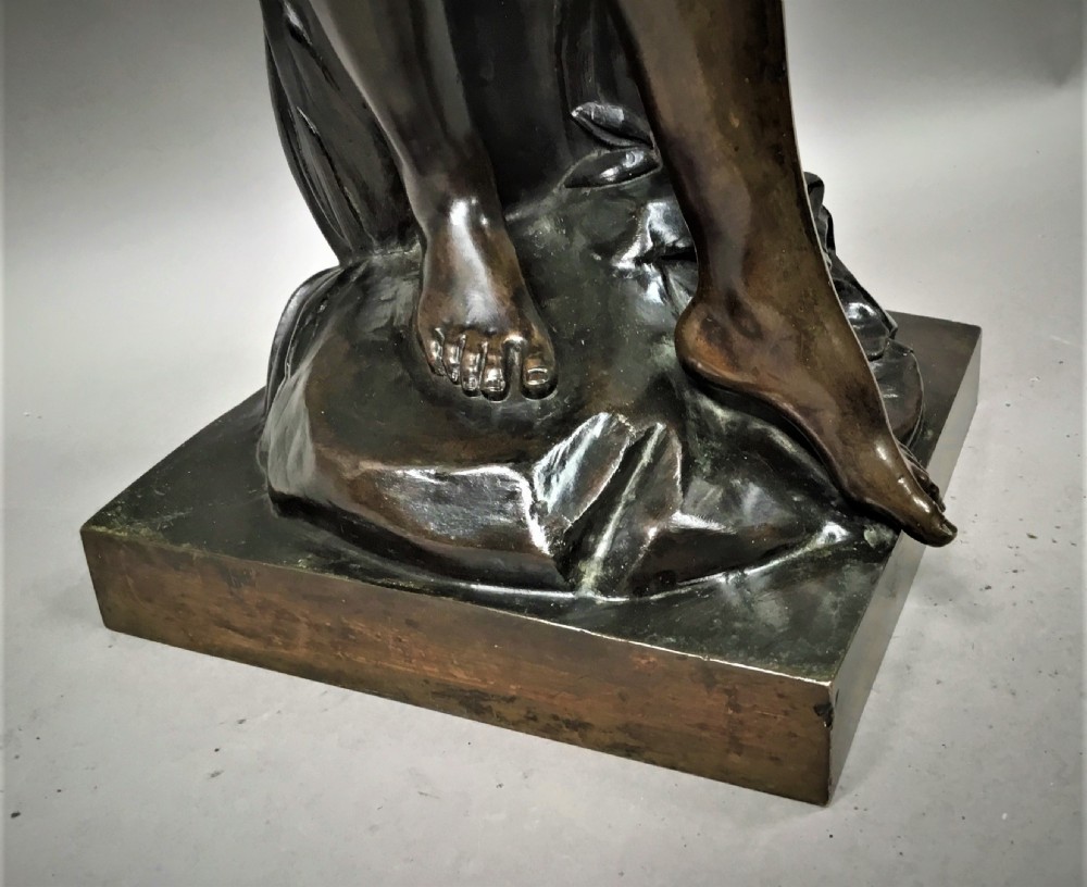 C19th large bronze sculpture of Venus Bathing 