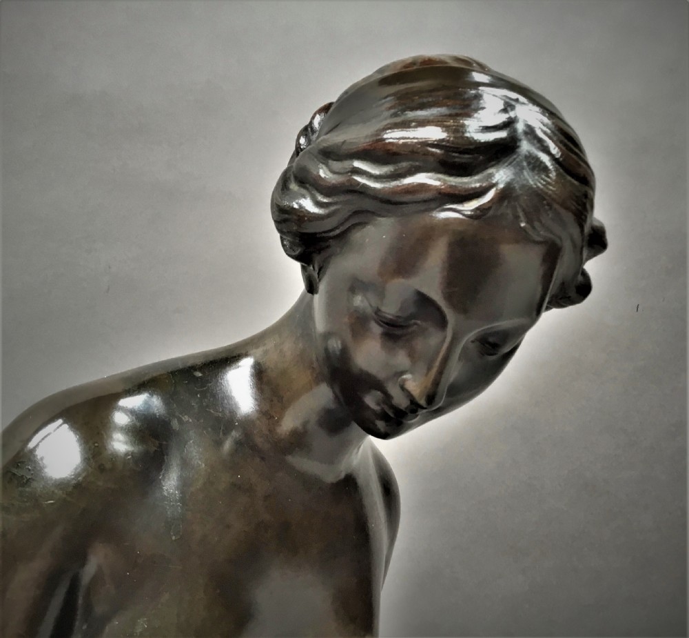 C19th large bronze sculpture of Venus Bathing 
