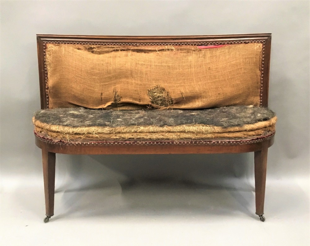 Late C18th Italian walnut hall seat View II