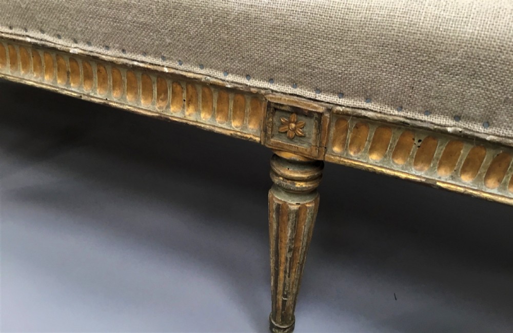 C18th Italian neoclassical settee with original paint and parcel gilt View XI