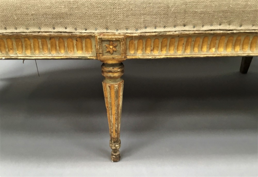 C18th Italian neoclassical settee with original paint and parcel gilt View XXVII