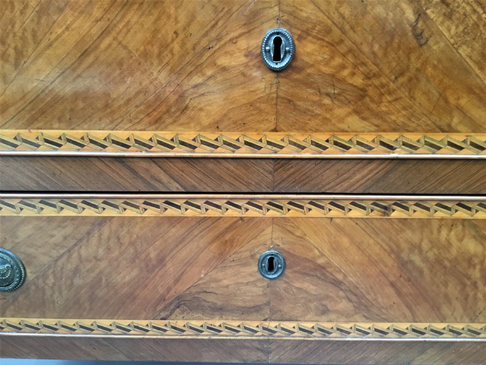 C18th Italian walnut inlaid commode View XIV