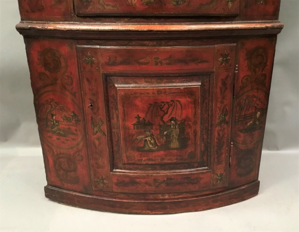 C18th red lacquered Chinoiserie standing corner cupboard View IV