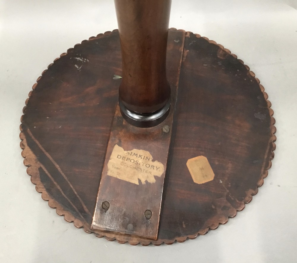 Regency unusual fiddleback  mahogany occasional table View XIV