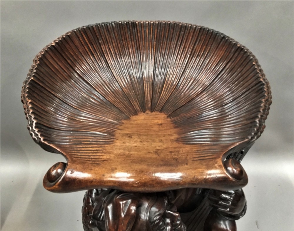 Exceptional C19th Italian carved walnut 