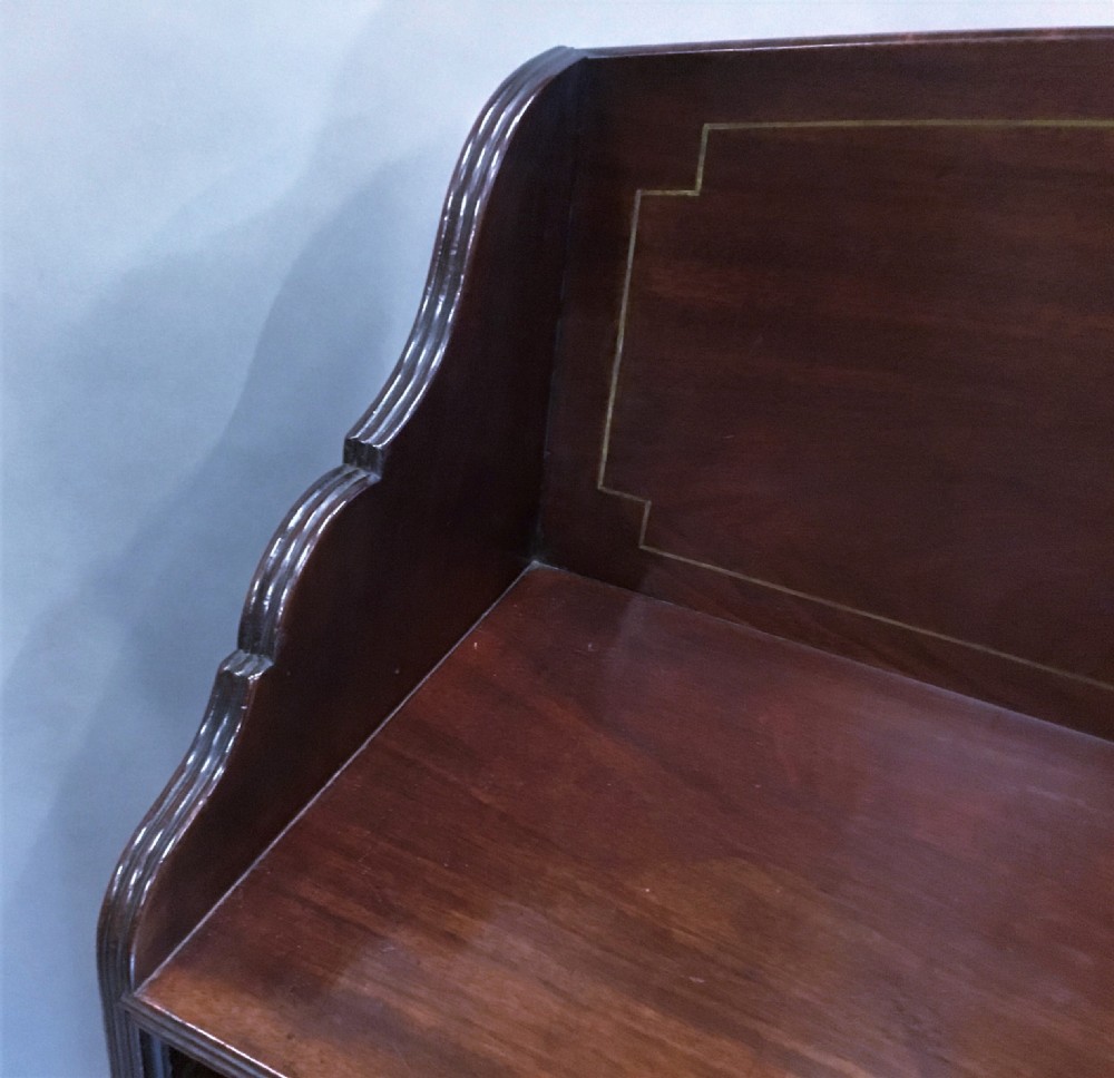  Regency figured mahogany open bookcase; attributed to Gillows of excellent quality View VI