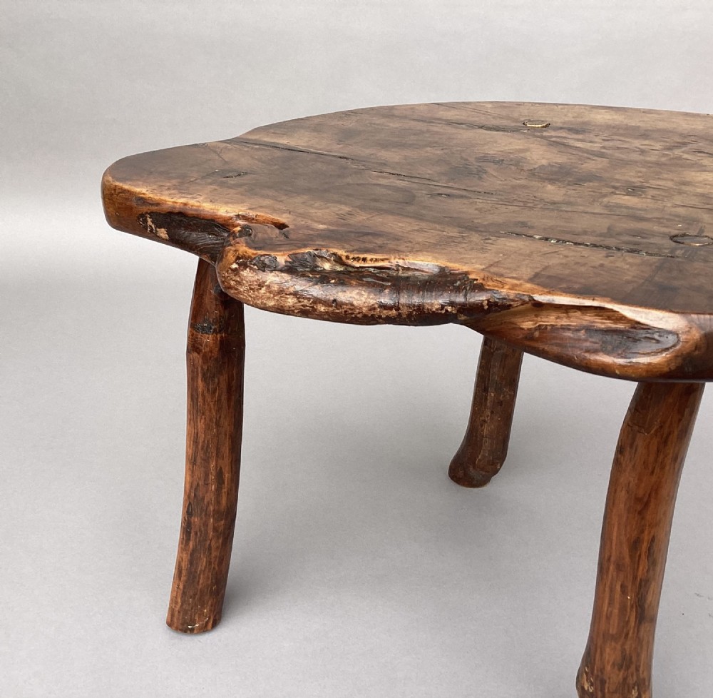 Late C18th charming primitive small yew wood table View XII