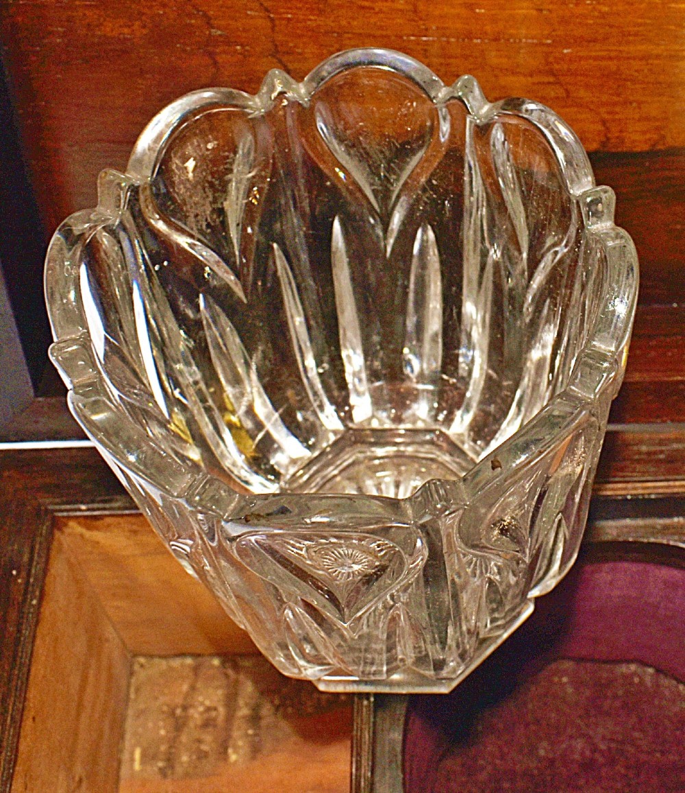 An open William IV sarcophagus-shaped dark wood tea caddy containing two lidded canisters and a central glass mixing bowl. View IX