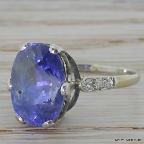 Art Deco 8.70 Carat Natural Sapphire Ring, Circa 1920
