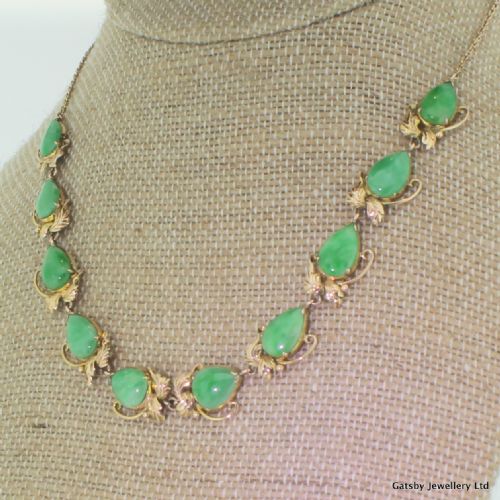 Retro Burmese Jade & 18k Yellow Gold Necklace, Circa 1950
