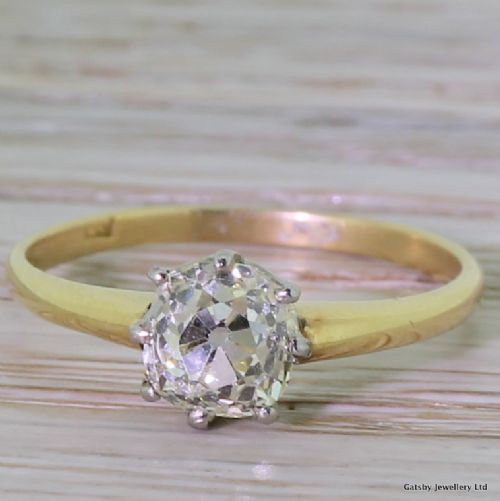 fig 1. Edwardian 1.07 Carat Diamond Solitaire Engagement Ring, circa 1905
