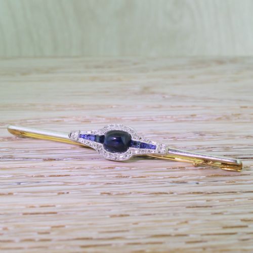 Art Deco Cabochon Sapphire & Diamond Bar Brooch, Circa 1920
