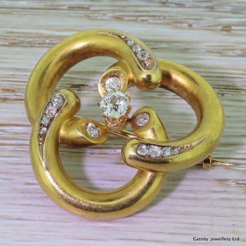 Art Deco 0.92 Carat Old Cut Diamond "Three Cs" Brooch, Circa 1920
