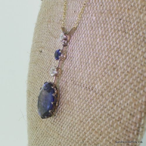 fig 2. Art Deco 0.70 Carat Diamond & 9.00 Carat Sapphire Pendant, circa 1935