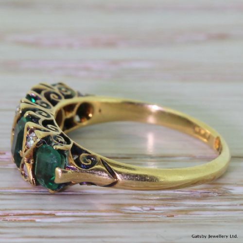 fig 2. Edwardian 0.90 Carat Colombian Emerald & Old Cut Diamond Ring, dated 1905