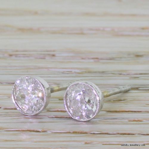 Art Deco 1.60 Carat Old Cut Diamond Stud Earrings, Circa 1935
