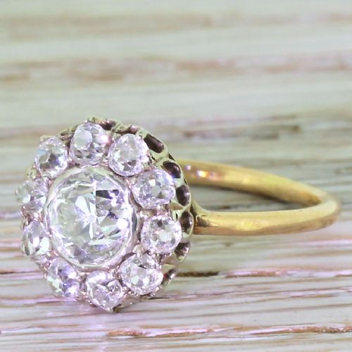 Art Deco 1.95 Carat Old Cut Diamond Target Cluster Ring, Circa 1925
