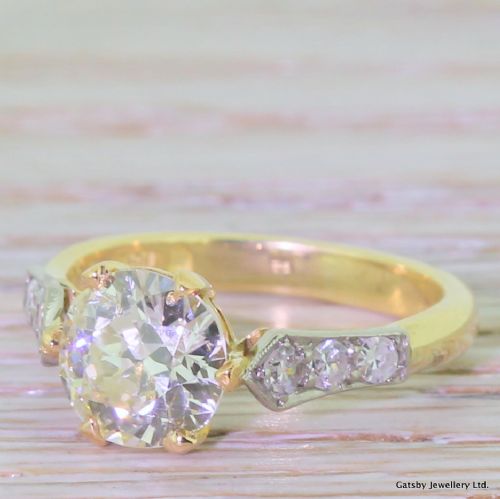 Art Deco 1.58 Carat Diamond Solitaire Engagement Ring, Circa 1925
