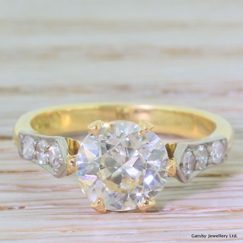fig 1. Art Deco 1.58 Carat Diamond Solitaire Engagement Ring, circa 1925