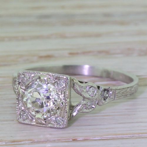 Art Deco 0.85 Carat Old Cut Diamond Box Set Engagement Ring, Circa 1915
