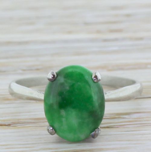 fig 1. Art Deco Jade Solitaire Ring, circa 1940