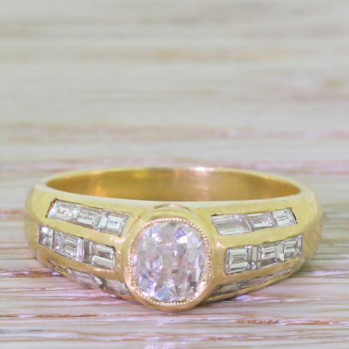 fig 1. Art Deco 0.89 Carat Old Cut & Baguette Cut Diamond Engagement Ring, circa 1920
