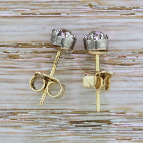fig 1. Art Deco 0.90 Carat Old Cut Diamond Stud Earrings, circa 1930
