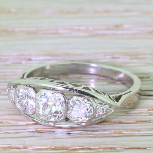 Art Deco 1.05 Carat Old Cut Diamond Trilogy Ring, Circa 1930
