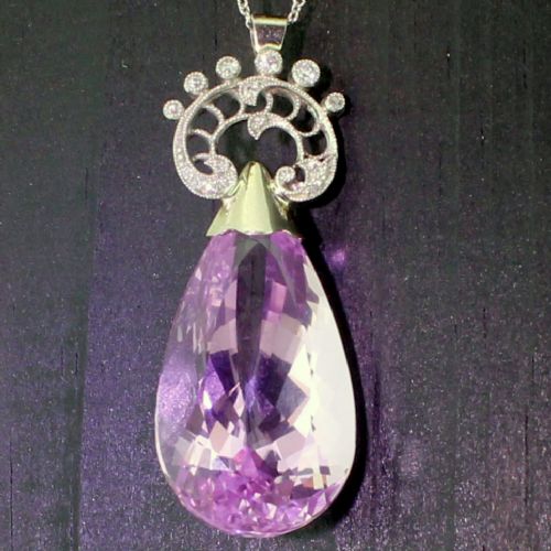 Art Deco 30.00 Carat Pear Cut Kunzite Pendant, Circa 1935
