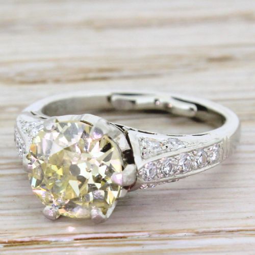 Art Deco 2.90 Carat Fancy Yellow Old Cut Diamond Ring, Circa 1930
