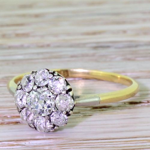 Art Deco 0.89 Carat Old Cut Diamond Daisy Cluster Ring, Circa 1925

