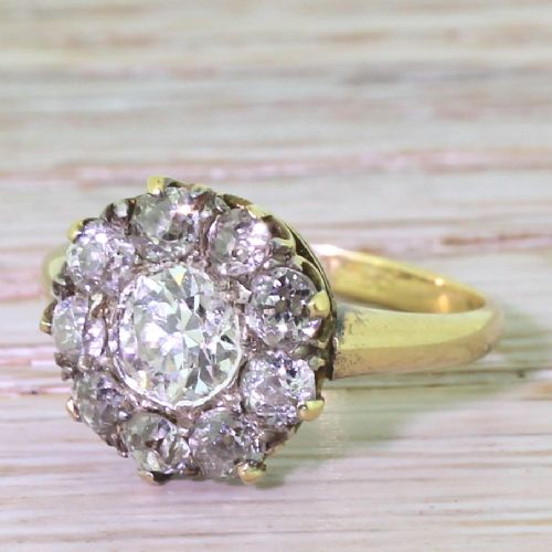 Art Deco 1.76 Carat Old Cut Diamond Target Cluster Ring, Circa 1920
