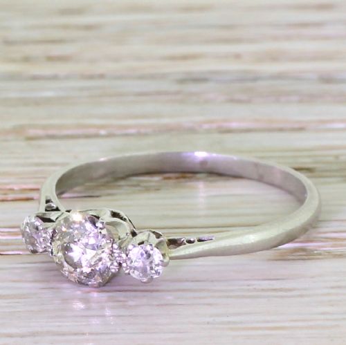 Art Deco 0.90 Carat Old Cut Diamond Trilogy Ring, Circa 1925
