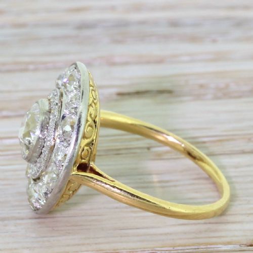 fig 2. Edwardian 2.76 Carat Old Cut Diamond Target Cluster Ring, circa 1910