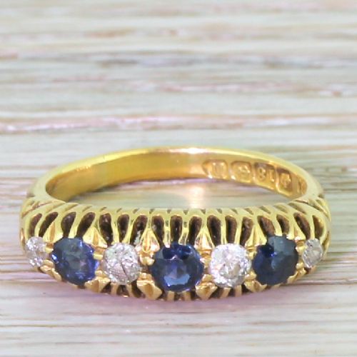 fig 1. Edwardian Sapphire & Old Cut Diamond Seven Stone Ring, dated 1912

