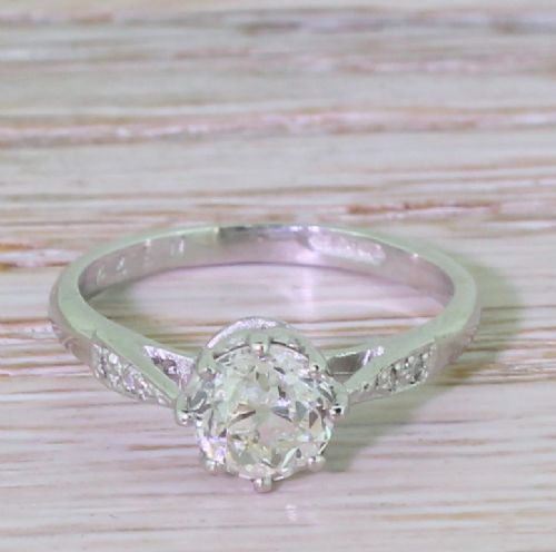 fig 1. Art Deco 1.00 Carat Old Cut Diamond Engagement Ring, circa 1930
