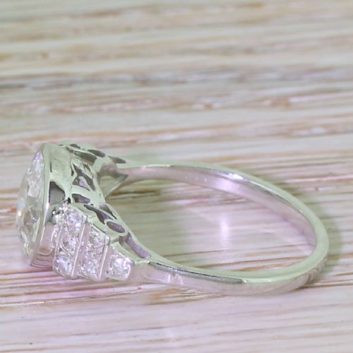 fig 2. Art Deco 2.00 Carat Old Cut Diamond Engagement Ring, circa 1930
