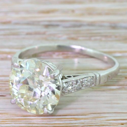 Art Deco 3.06 Carat Old Cut Diamond Engagement Ring, Circa 1930

