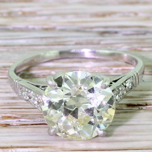 fig 1. Art Deco 3.06 Carat Old Cut Diamond Engagement Ring, circa 1930