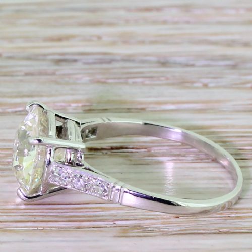fig 2. Art Deco 3.06 Carat Old Cut Diamond Engagement Ring, circa 1930