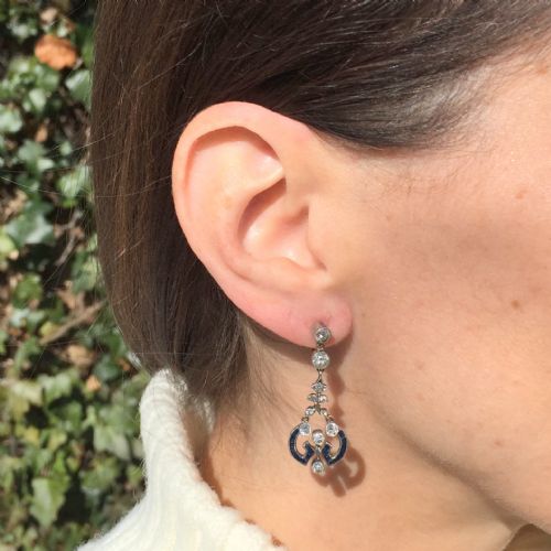 fig 1. Victorian Sapphire & Old Cut Diamond Drop Earrings, circa 1870
